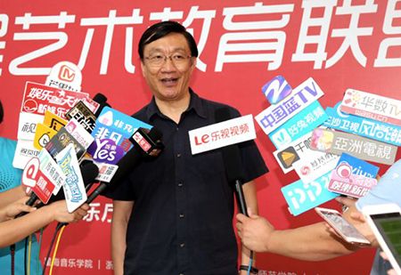 以科技之力，筑艺术传承之魂<br />：馗咝Ｔ冻桃帐踅逃似舳鞘皆猜淠