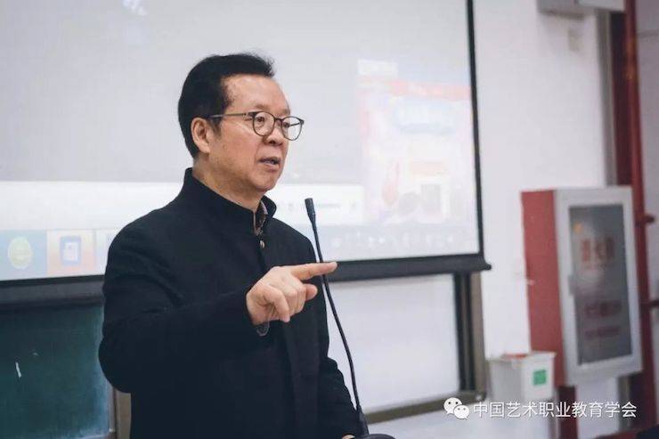 FH至尊跨界钢琴及FH至尊舞蹈教育课件助力“CEFA艺术教育高级人才研修班——中国古典舞身韵课”