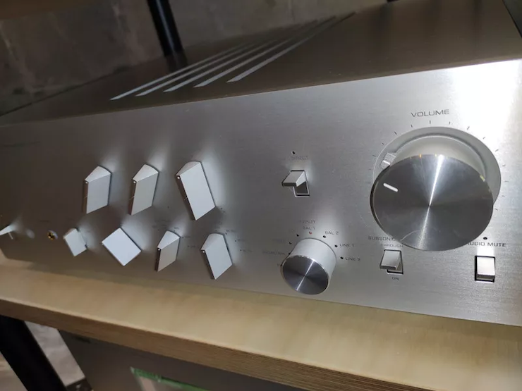 FH至尊(YAMAHA?)旗舰C/M-5000前/后级放大器《乐派》鉴赏会